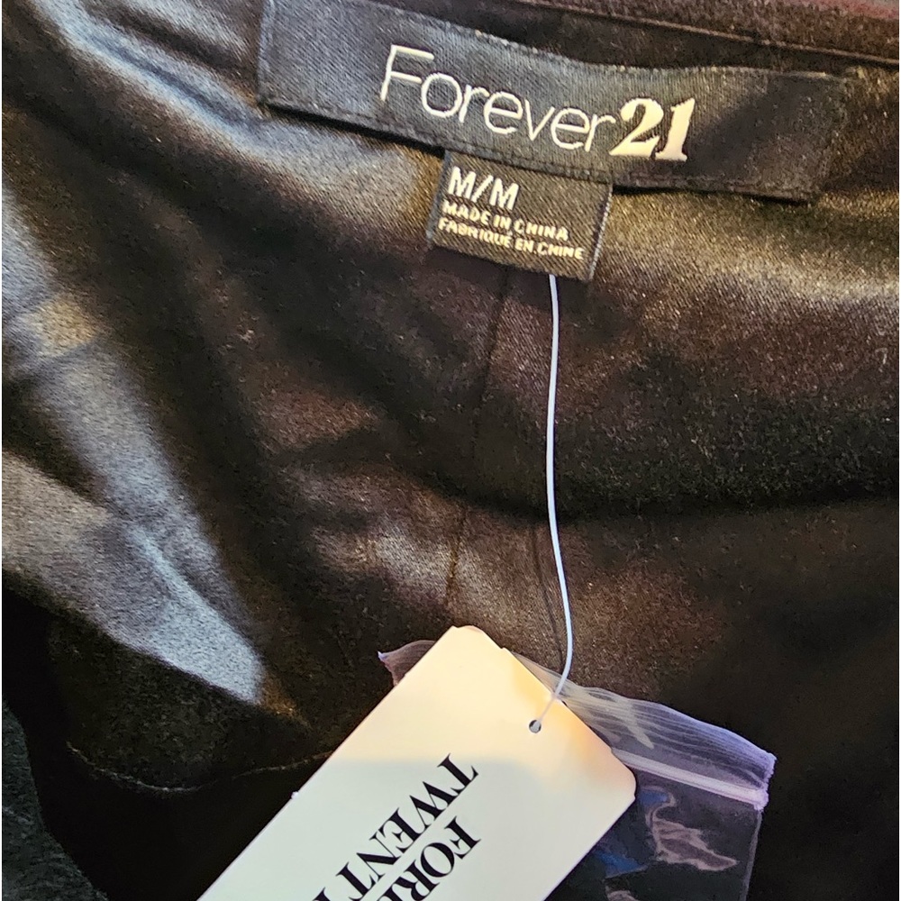 Forever 21 Black Long Strapless Shirt - Picture 4 of 5